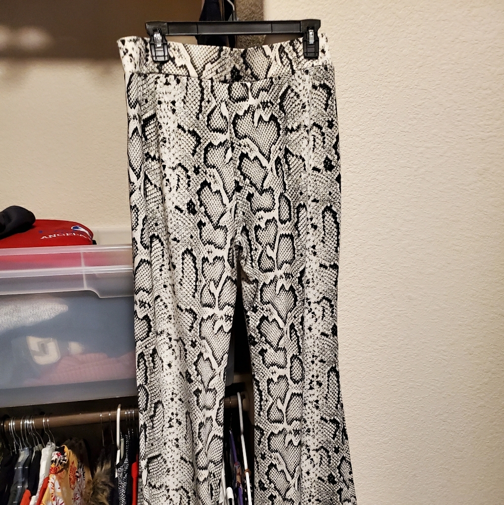 Palazzo pants